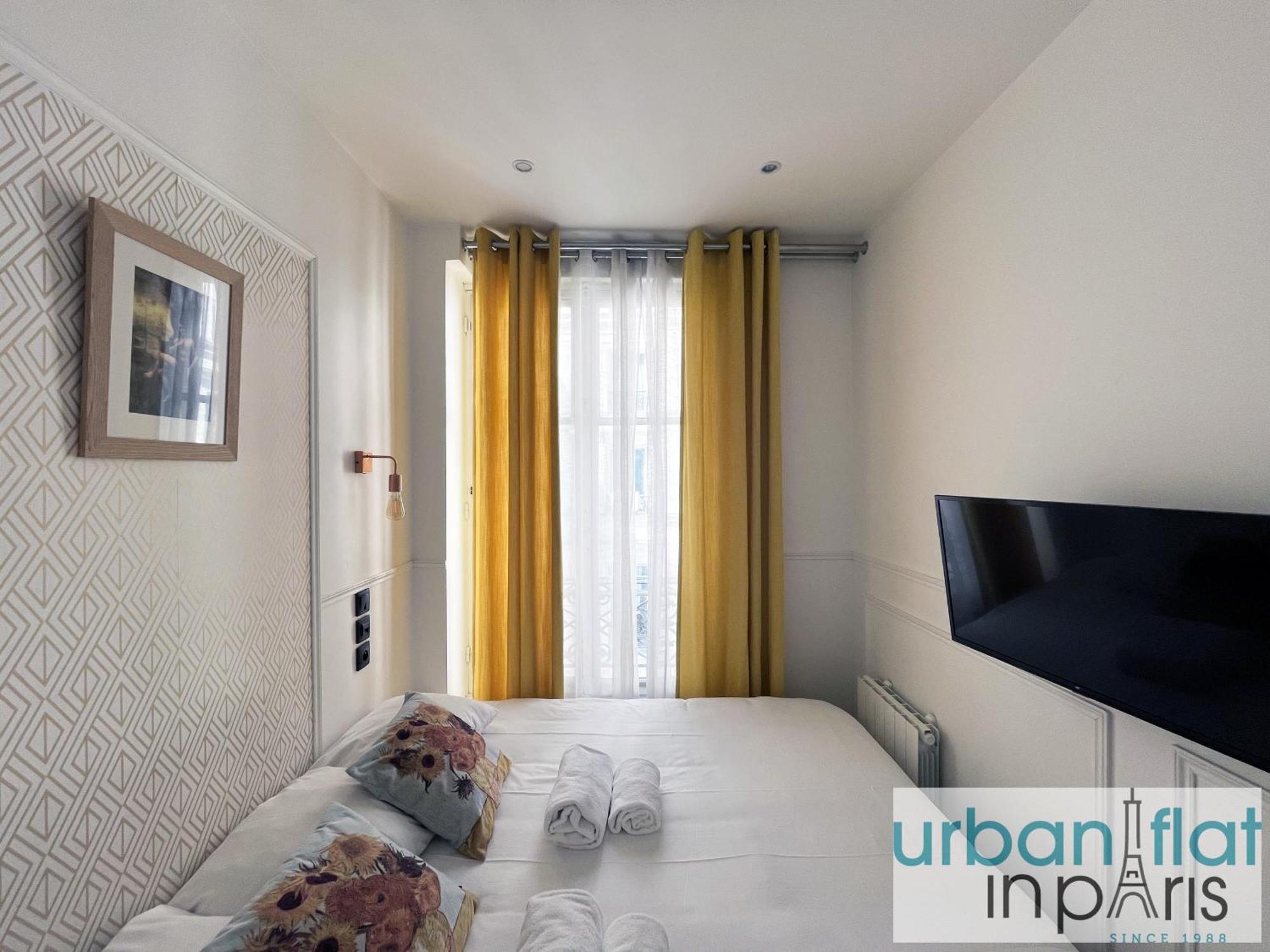 Urban Flat 107 - Sublime 4 Bedroom Opera *