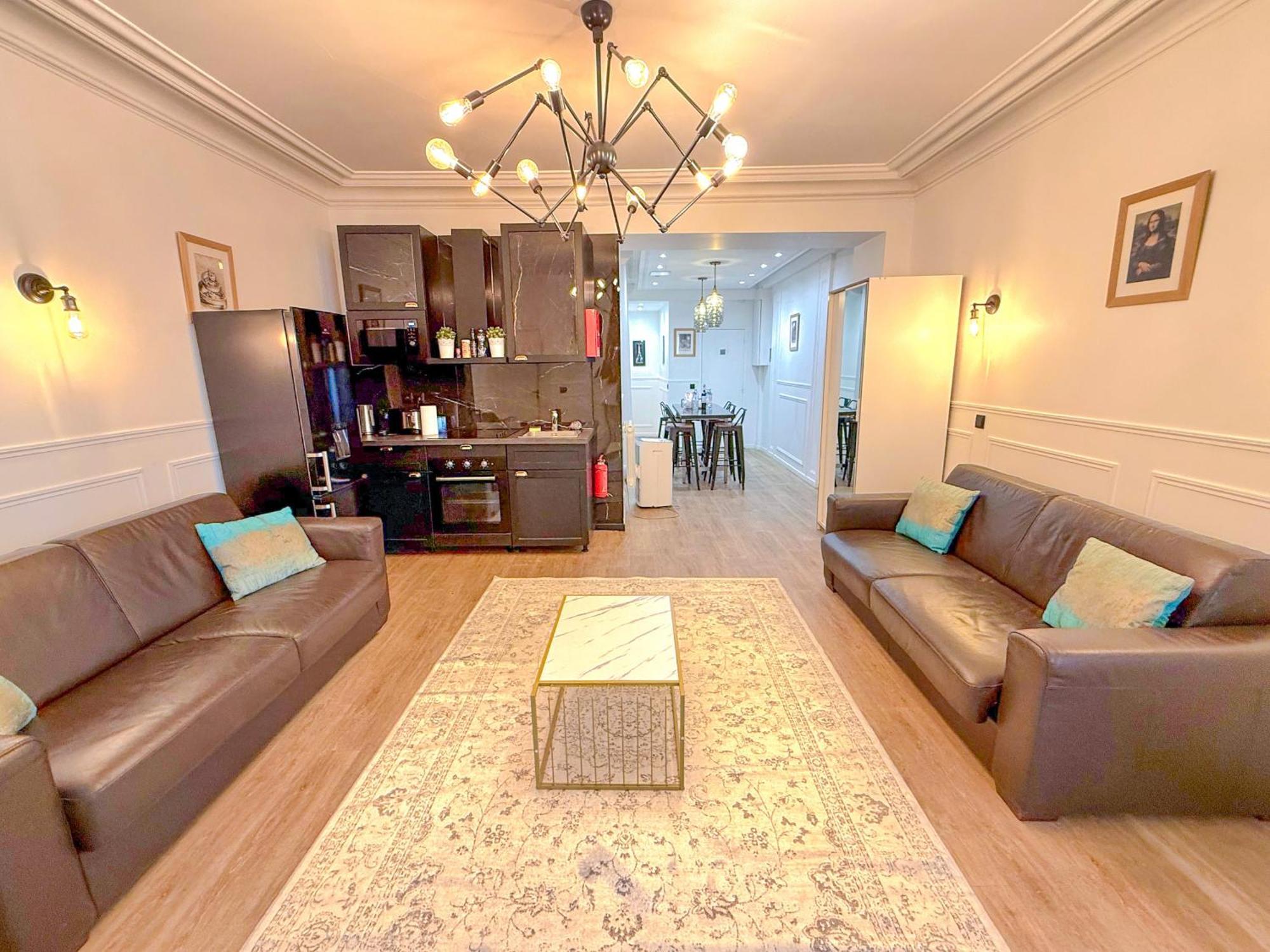 Urban Flat 107 - Sublime 4 Bedroom Opera Apartment Paris